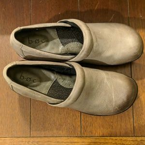 Brand new b.o.c clogs!